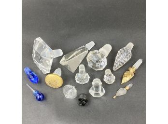 Assorted Lot Of Vintage Perfume Bottle Stoppers Crystal
