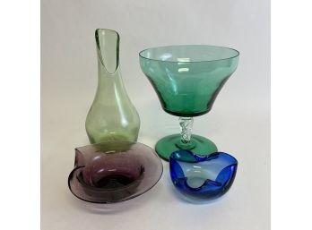 Lot Of 4 Pieces Vintage Art Glass