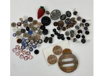 Lot Of Vintage And Antique Buttons Shell China Steel Glass