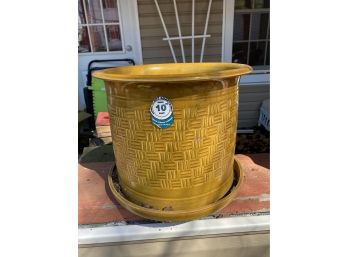 16 Qt Glazed Ceramic Planter Plant Pot With Drainage 10 In Tall By 12.5 In Wide