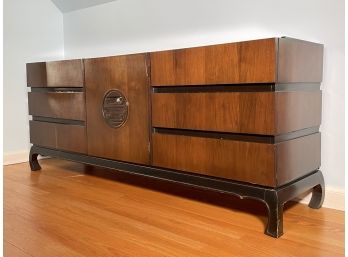 Lacquer Veneer Chinoiserie 6-drawer Dresser Circa 1967 By Modernaire Furniture