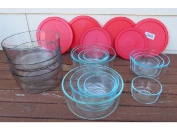 Estate Lot Of Nested Pyrex Bowl Sets W/Lids & Extra Pieces