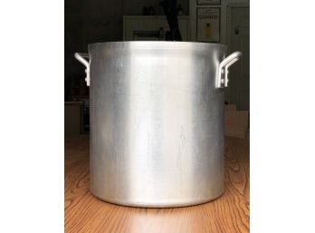Stainless Steel 40-Quart Pot By WINCO