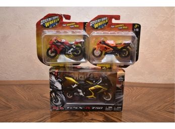 Trio Of 1:12 And 1:18 Diecast And Plastic Motorcycles