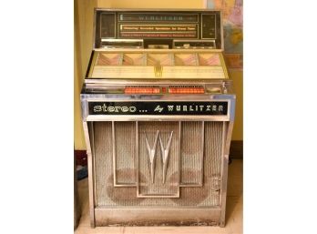 Wurlitzer Model 2800 Multi-selector Phonogragh