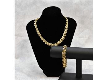 14 Kt Gold Necklace And Bracelet Set