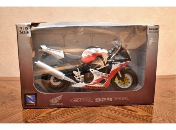 NewRay Honda CBR 929RR