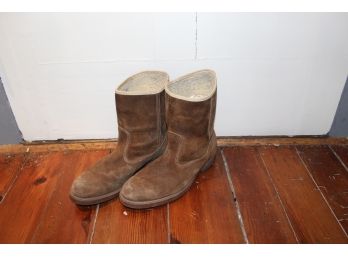 Seiberling Suede Boots