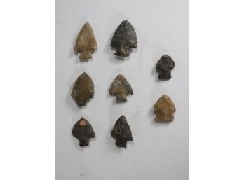 Lot Of 8 Arrowheads