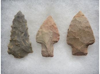 Lot Of 3 Arrowheads