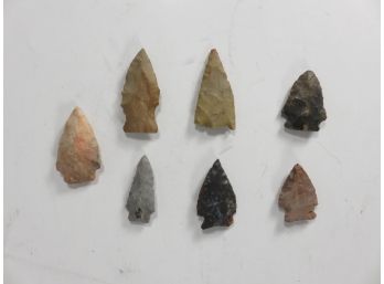 Lot Of 7 Arrowheads