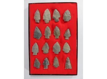 Lot Of 16 Arrowheads