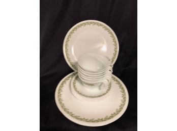 Vintage Corelle Green Daisy Dishware