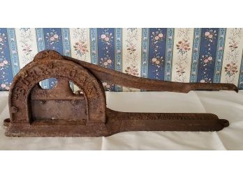 Antique Harry Weissinger Tobacco Co Louisville KY Burr Oak Tobacco Cutter