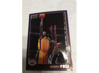 2000-01 Topps Shaquille O'Neal Card #10