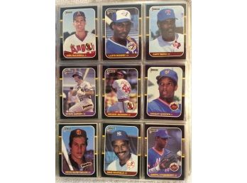 Binder Loaded With Hundreds Of 1980s Baseball Cards