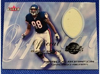 2000 Fleer Feel The Game Marcus Robinson Game Worn Pants Relic Card