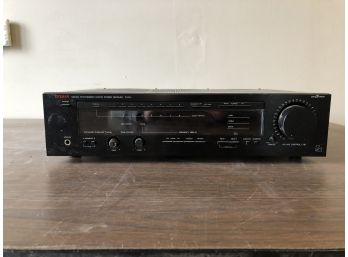 Luxman Digital Synthesized Stereo Receiver R-104