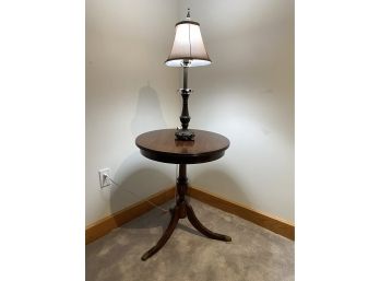 Federal Style Tri-footed Round Table