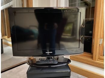 26'' Samsung Flat Panel TV