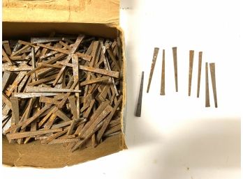 Box Of Wide Plank Floor Iron Common Nail