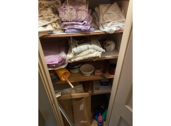 Contents Of Linen Closet