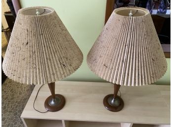 A Pair Of Vintage Mid Century Modern Wood Lamps With Shades