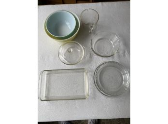 Vintage Assortment Of Pyrex, Anchor Hocking And Fire King