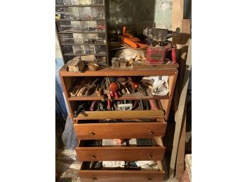 Chest Full Of Tools - Buyers Choice