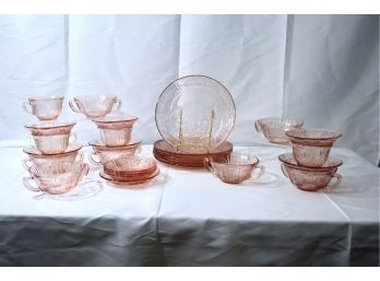 Vintage Federal Pink Depression Sharon Rose Pattern Glass Set (incomplete Service)