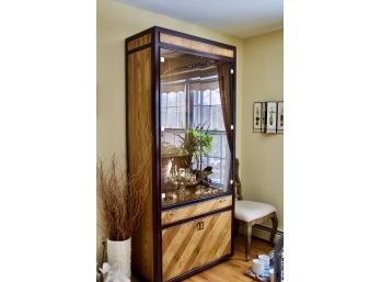 Bernhardt Furniture Mid-Century Modern Walnut Lighted Display Curio Cabinet