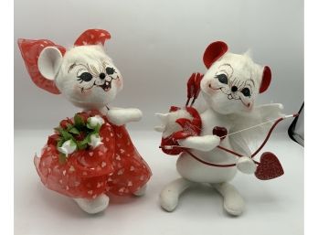 Vintage Annalee Valentine Mice