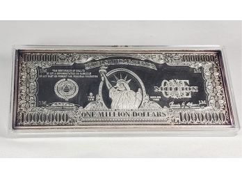 **4 Oz** .999 Silver Bar In Shape Of $1000000 Dollar Bill (in Plastic Case)