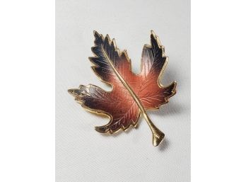 Verme Leaf Pin