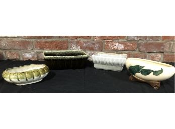 4 Piece Lot Of Coronet And Hull Pottery