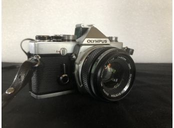 Olympus Om-1n Camera W F50 Mm Lens