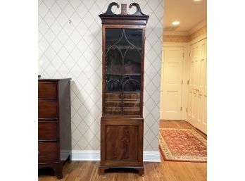 An Early 20th Century Edwardian Bookcase