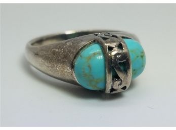 Large Vintage Sterling Silver Banded Ring Size 8 With Turquoise Stone