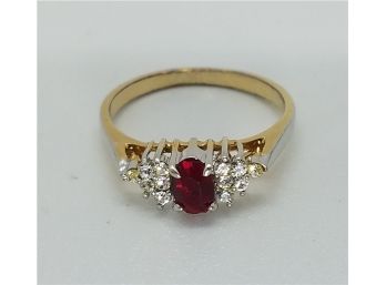 Lovely Vintage Size 8 Ring 14K Gold HGE With Beautiful Red Stone Surrounded By 6 Small CZ