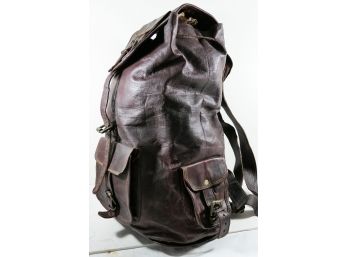 Lether Backpack With 4 Exterior Pockets - Beautiful Patina, Carry Handle And Canvas Lined