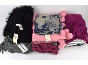New And Excellent Pre-owned Sweaters And Shawls Including Cashmere