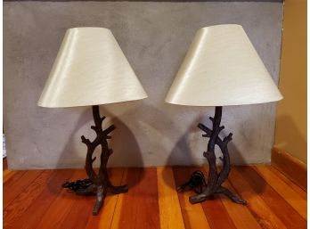 Set Of (2) Wooden-Look Resin Lamps (one Has Hairline Crack) - Works!