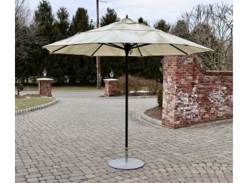 Tuuci Sunbrella With Stand