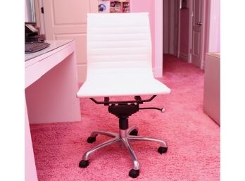 White Adjustable Swivel Chair