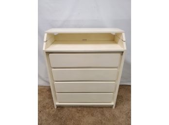 Child Craft By Smith Off White Changing Table / Dresser