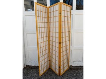 Three Panel Room Divider Screen