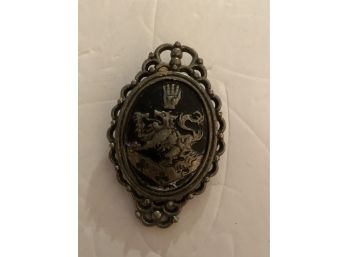 English Lion Crest Pendant