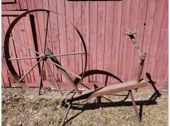 Wonderful Antique Civil War Era Large Handmade Wood Huge  40' Wheel Spinning Wheel