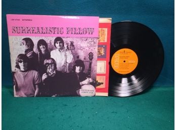 Jefferson Airplane. Surrealistic Pillow On RCA Victor Records Stereo. Deep Groove Vinyl Is Near Mint.