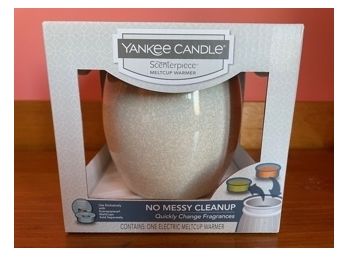 Yankee Candle 'scenter Piece' - Meltcup Warmer. Brand New